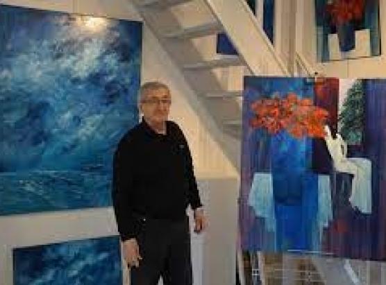 Jean Marie Zacchi spone à a galeria Vision in Bastia