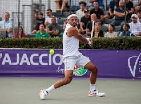  Laurent Lokoli in quarti di finale à l’Open d’Aiacciu