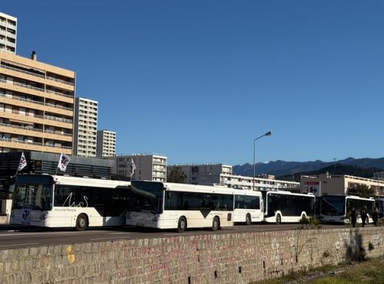 I sindicati di a Muvistrada pronti pè un cunflittu à longa andà