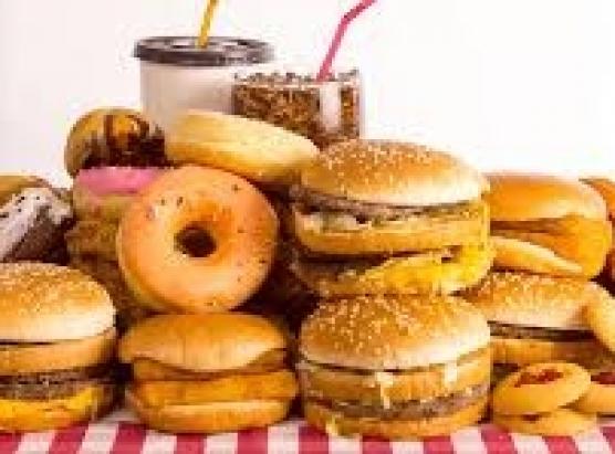 Pulemica ingiru à l’apertura d’un fast food in Prunelli di Fiumorbu