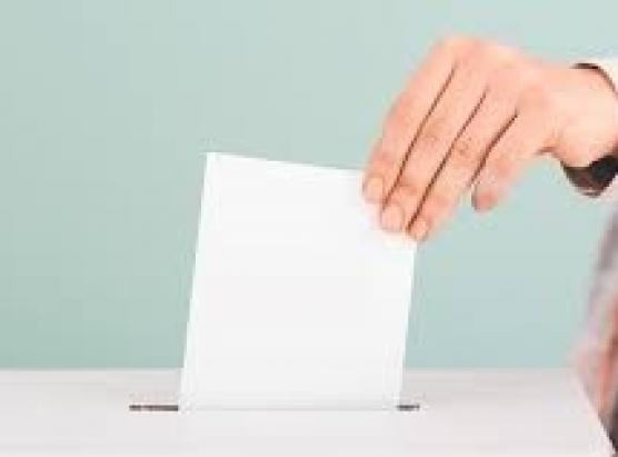 In Bastia l’upposizione in cerca d’unione contr’à i naziunalisti