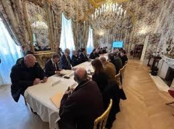 Reunione pè limità l’aumentu maiò di i prezzi di u carburante in Corsica