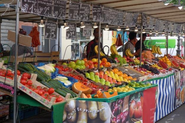 Mercatu di Moriani i 5 è 26 d'aprile