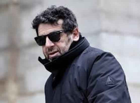 U cuncertu di Patrick Bruel in Erbalunga face dibattitu