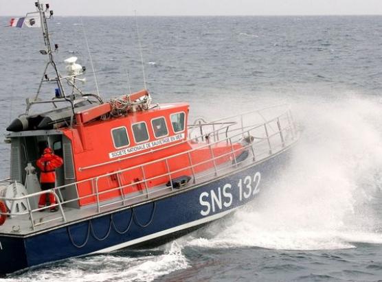 Caduta di trè metri : una persona gravamente ferita