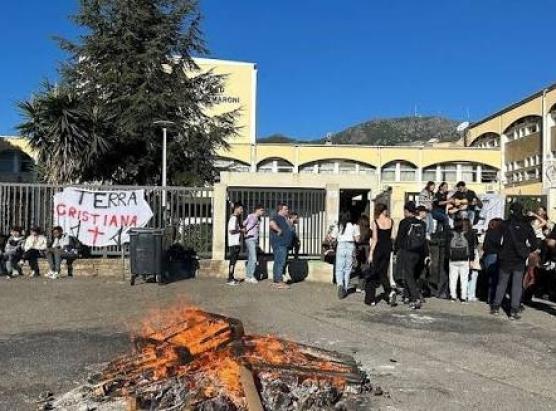 Mubilizazione liceane in u calmu in Corsica