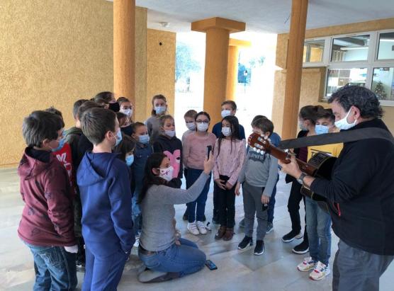 Festa di a lingua in a scola di Marina d'Osari